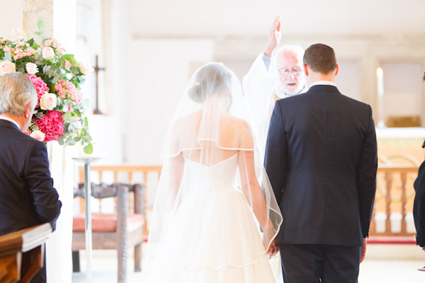elegant-english-wedding-at-bibury-court