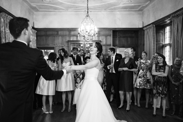 elegant-english-wedding-at-bibury-court