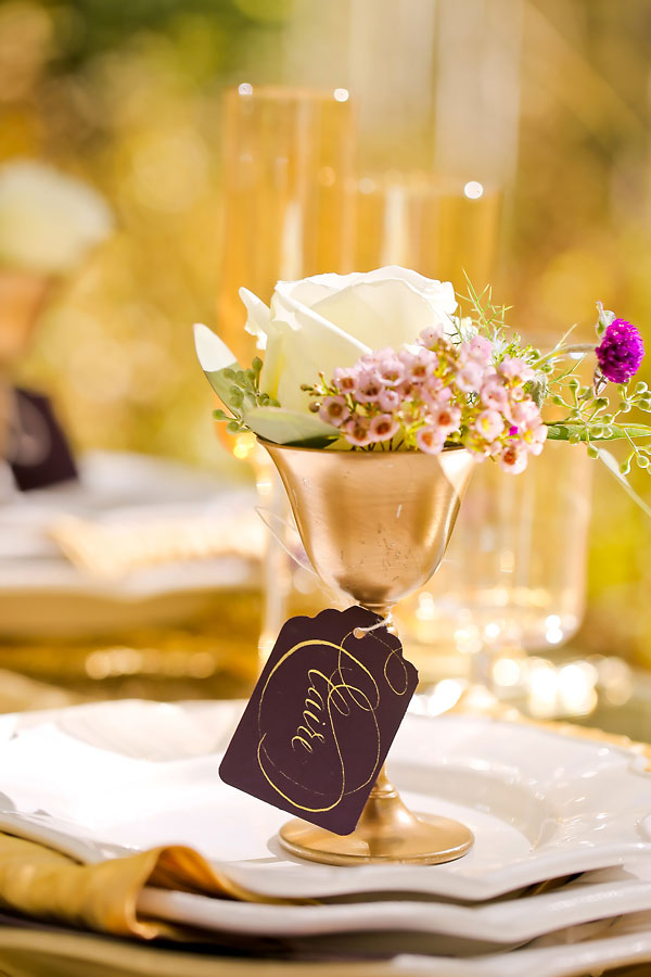 elegant-gold-and-purple-wedding-ideas