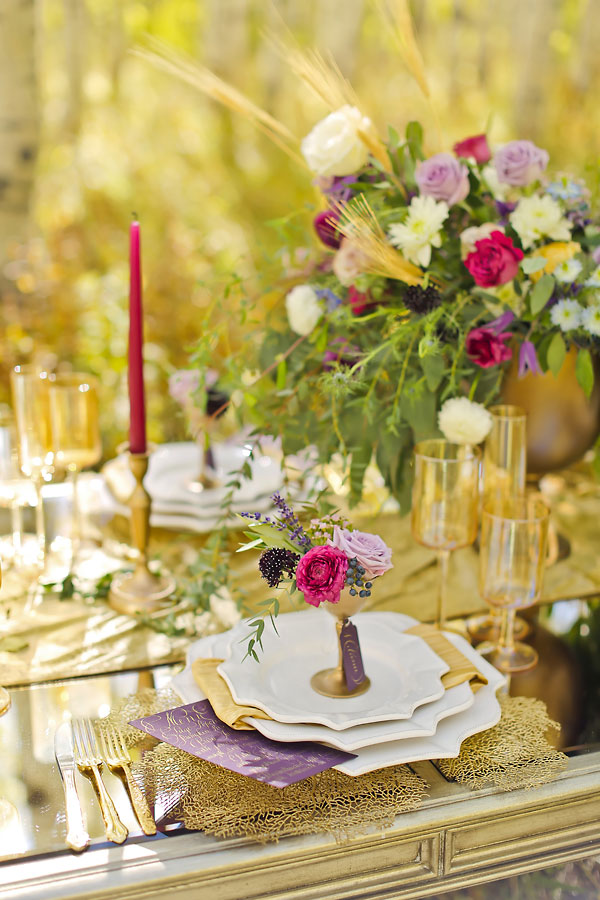 elegant-gold-and-purple-wedding-ideas