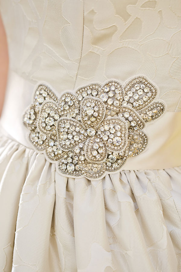 elegant-gold-and-purple-wedding-ideas