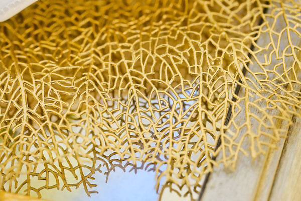 elegant-gold-and-purple-wedding-ideas
