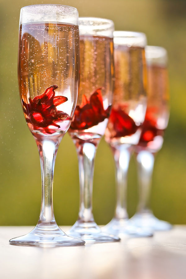 elegant-gold-and-purple-wedding-ideas