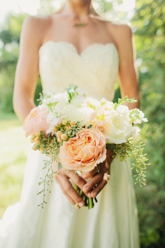 peach and white bouquet by LMA Designs
