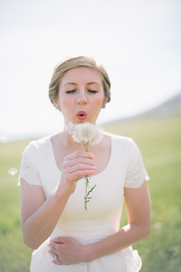 festive-floral-wedding-in-utah