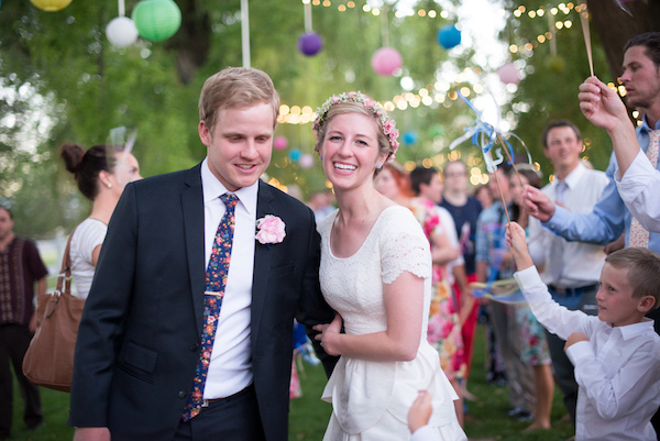 festive-floral-wedding-in-utah