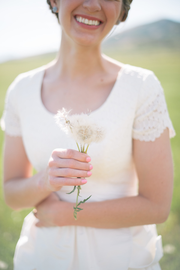 festive-floral-wedding-in-utah