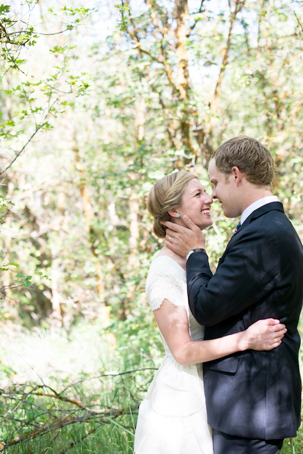 festive-floral-wedding-in-utah
