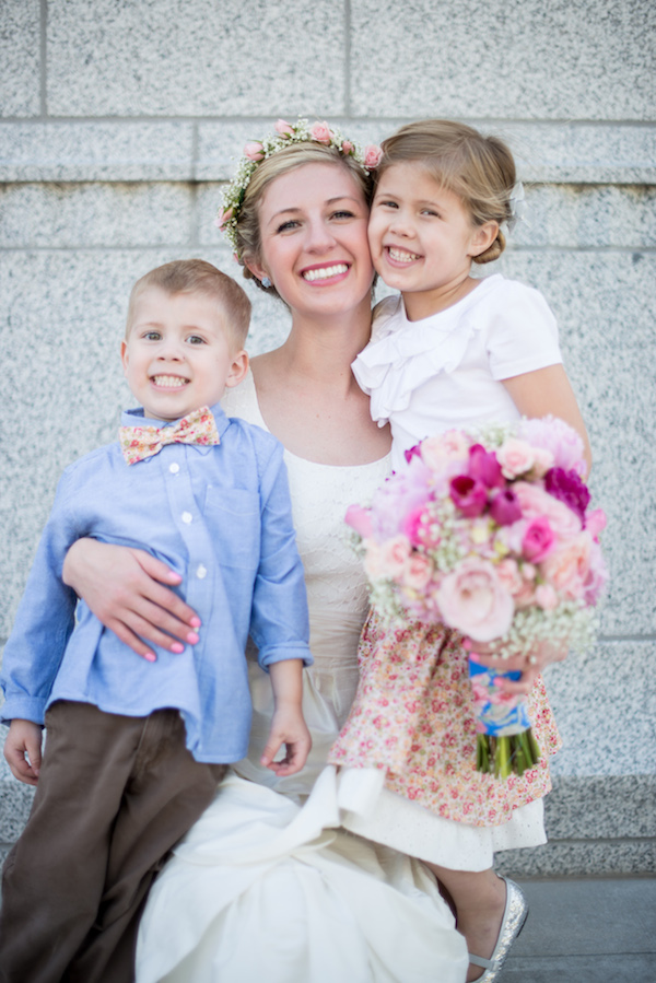 festive-floral-wedding-in-utah