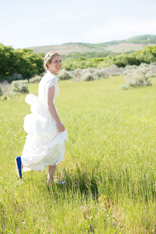 festive-floral-wedding-in-utah