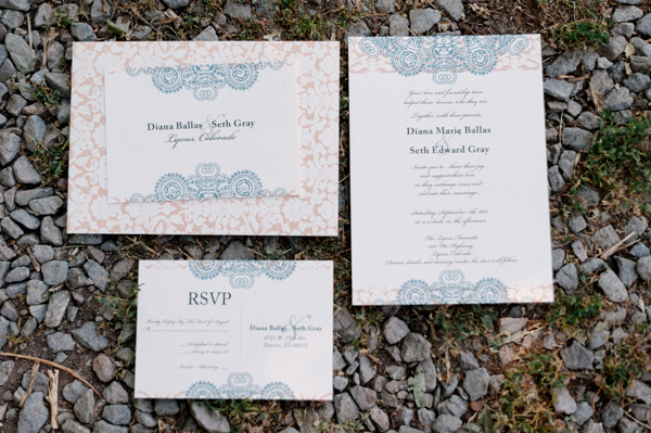 funky-farm-wedding-in-colorado