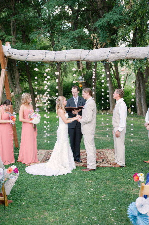 funky-farm-wedding-in-colorado