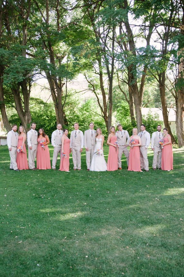 funky-farm-wedding-in-colorado