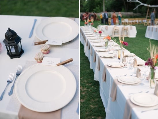 placecards attached to plates with clothespins