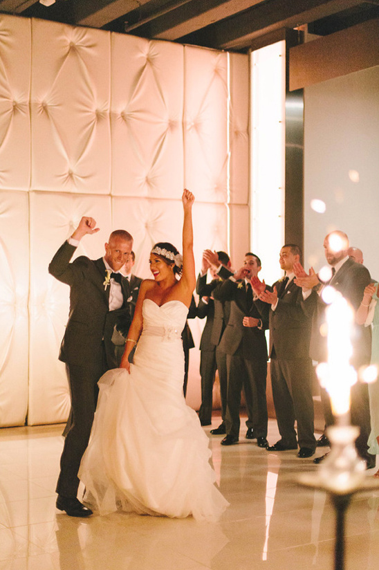 wedding dancing with sparklers