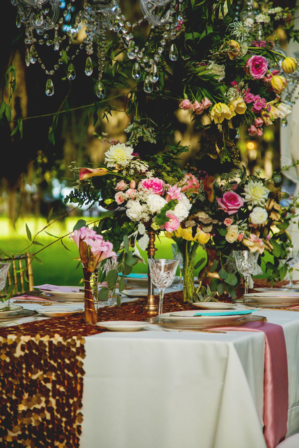 gold-glam-wedding-inspiration