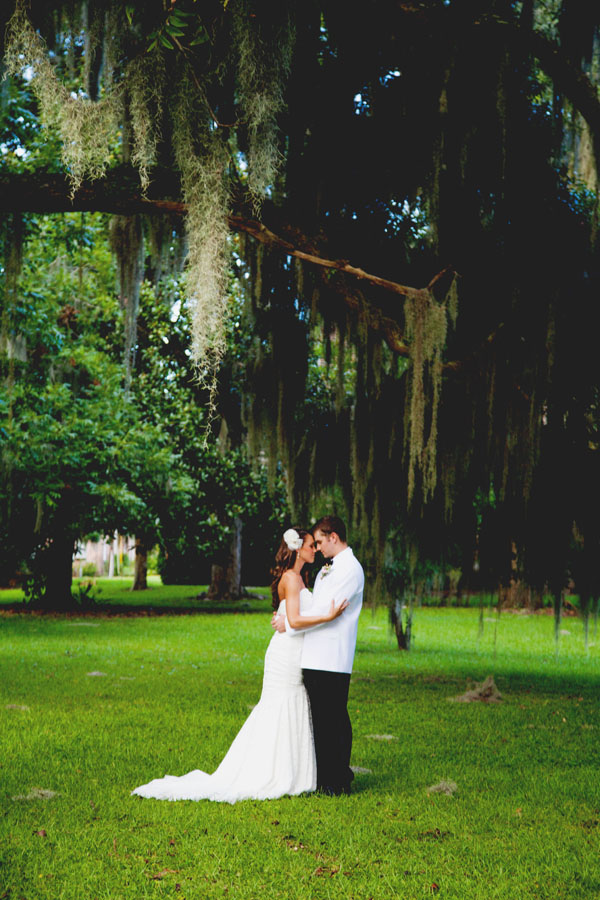 gold-glam-wedding-inspiration