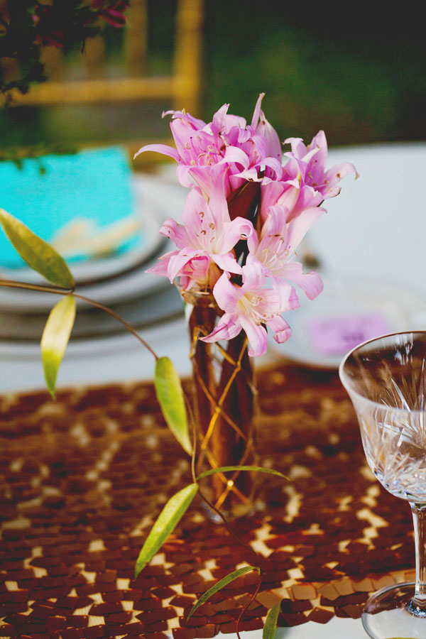 gold-glam-wedding-inspiration