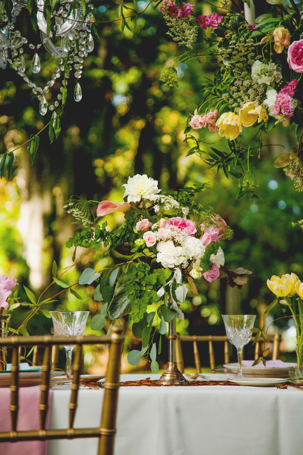 gold-glam-wedding-inspiration