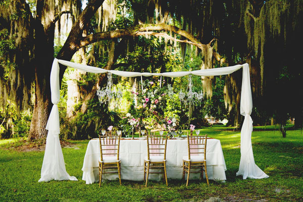 gold-glam-wedding-inspiration