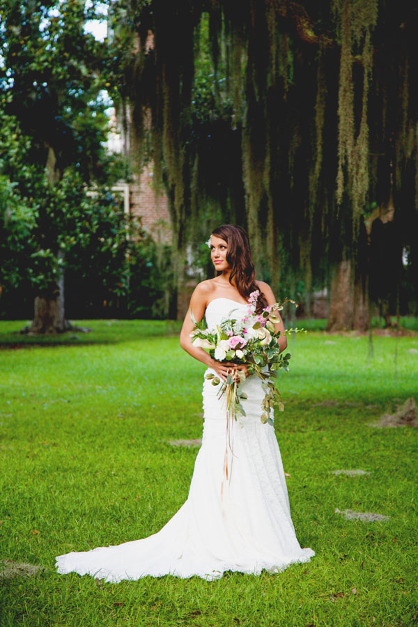 gold-glam-wedding-inspiration