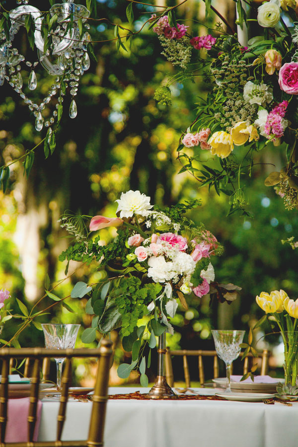gold-glam-wedding-inspiration