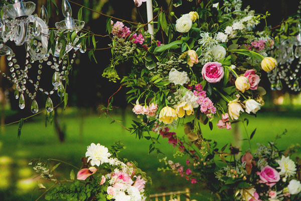 gold-glam-wedding-inspiration