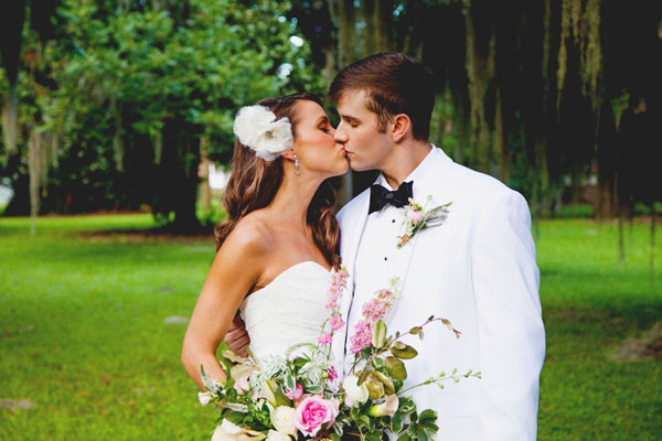 gold-glam-wedding-inspiration