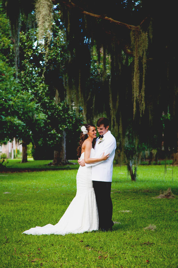 gold-glam-wedding-inspiration