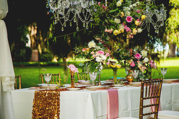 gold-glam-wedding-inspiration