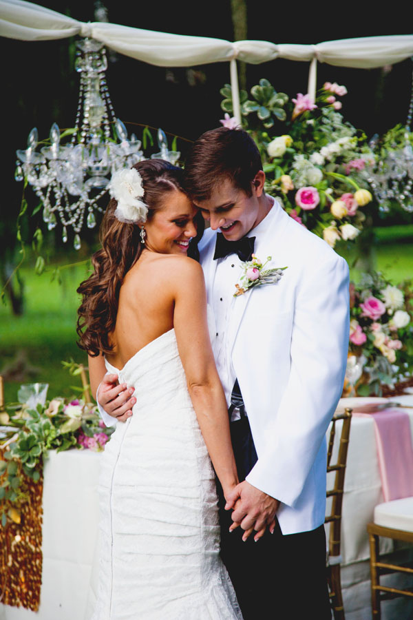 gold-glam-wedding-inspiration
