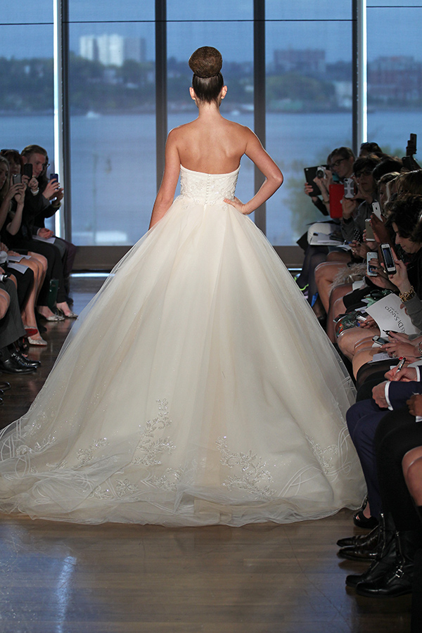ines-di-santo-luxe-and-couture-bridal