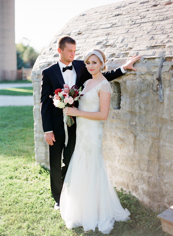 lavish-red-and-navy-wedding-ideas
