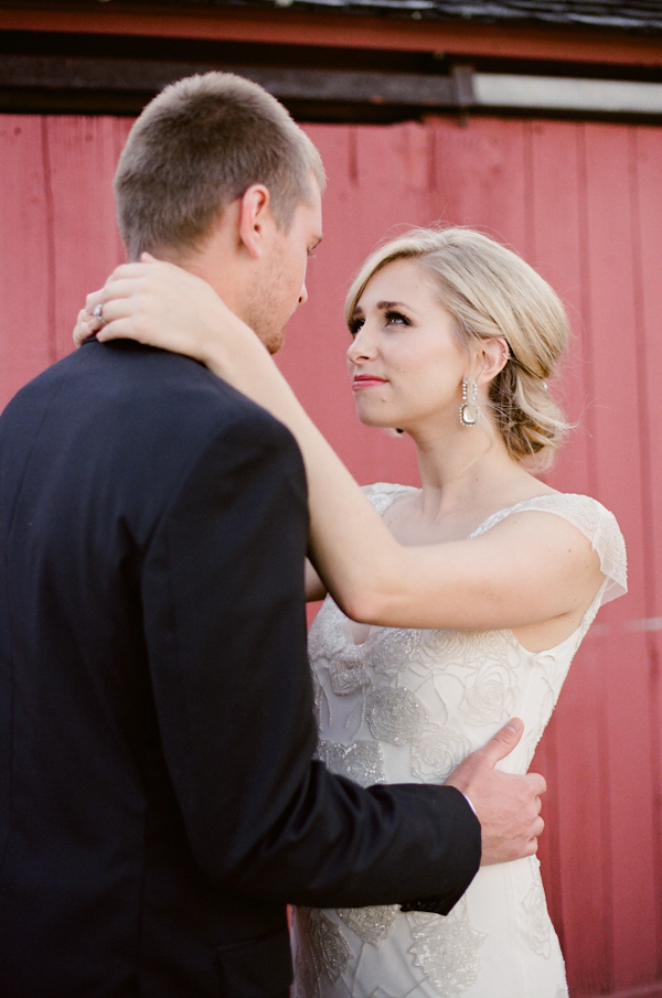 lavish-red-and-navy-wedding-ideas