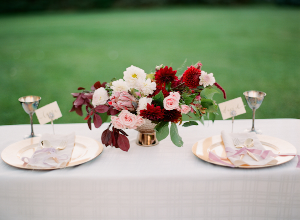 lavish-red-and-navy-wedding-ideas