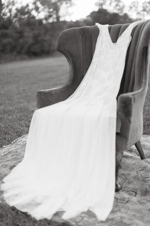 lavish-red-and-navy-wedding-ideas