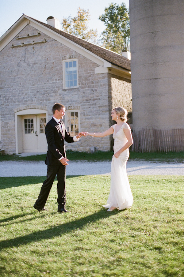 lavish-red-and-navy-wedding-ideas