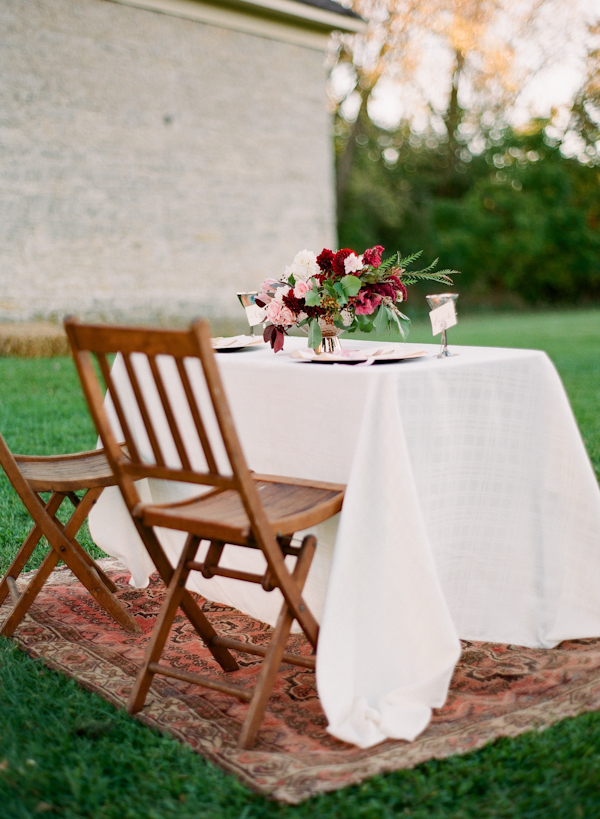 lavish-red-and-navy-wedding-ideas