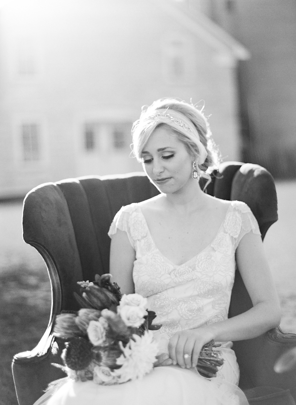 lavish-red-and-navy-wedding-ideas