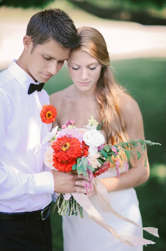 simple and colorful wedding ideas