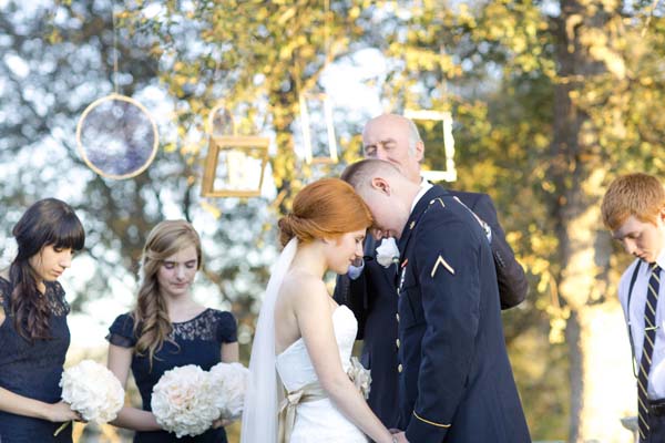 military-navy-and-gold-wedding