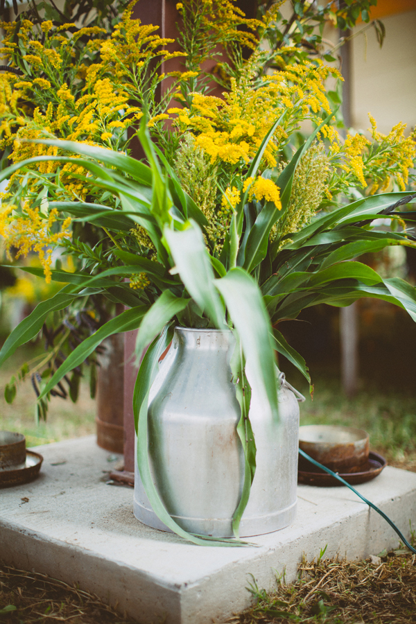missouri-diy-wildflower-wedding