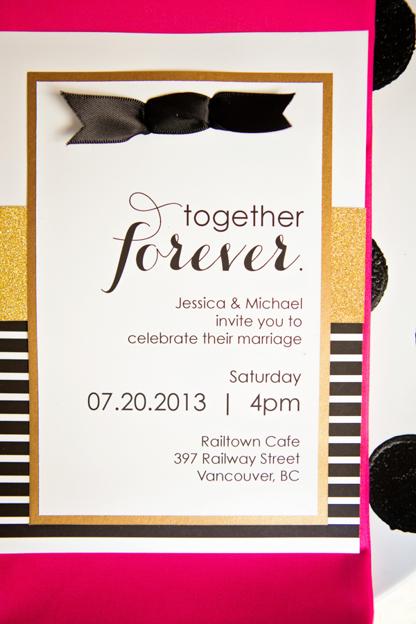 modern-black-and-gold-wedding-ideas