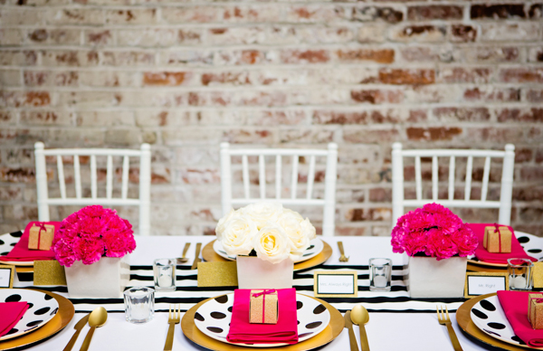 modern-black-and-gold-wedding-ideas