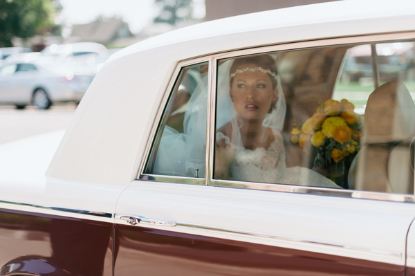 navy-and-yellow-wedding-in-south-dakota