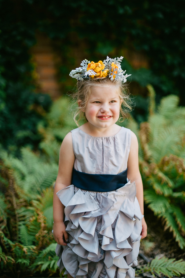 navy-and-yellow-wedding-in-south-dakota