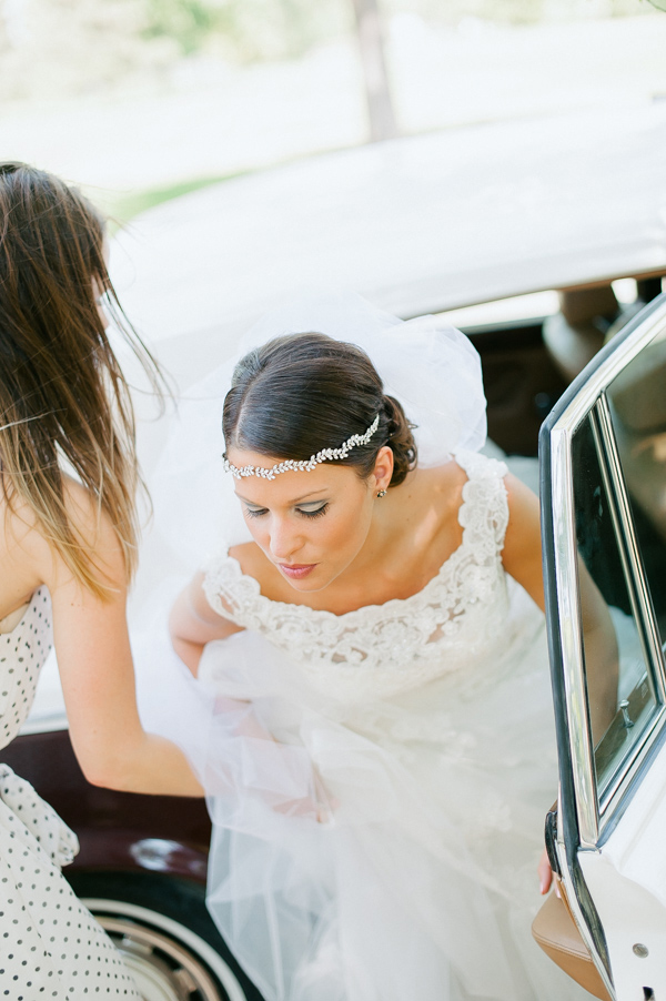 navy-and-yellow-wedding-in-south-dakota