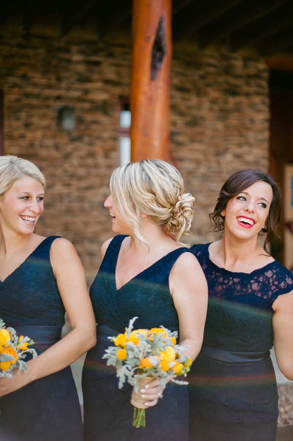 navy-and-yellow-wedding-in-south-dakota
