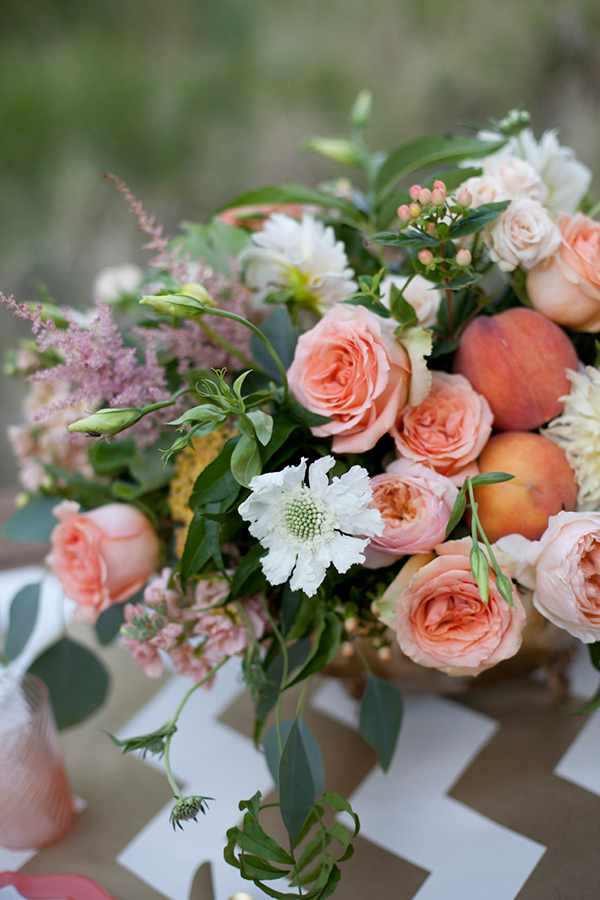 peachy-keen-wedding-inspiration