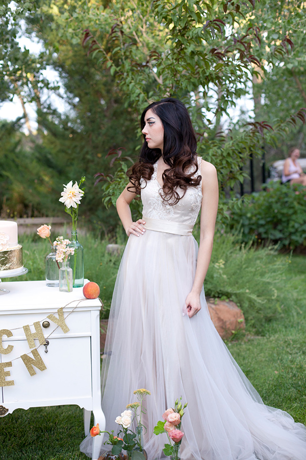 peachy-keen-wedding-inspiration